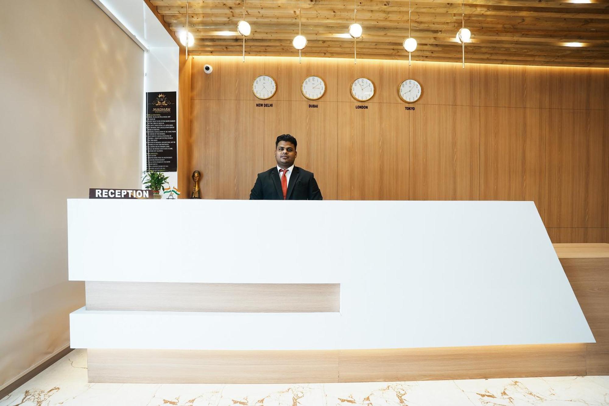 Madhav Residency Hotel & Banquet, Kalyan, Mumbai المظهر الخارجي الصورة