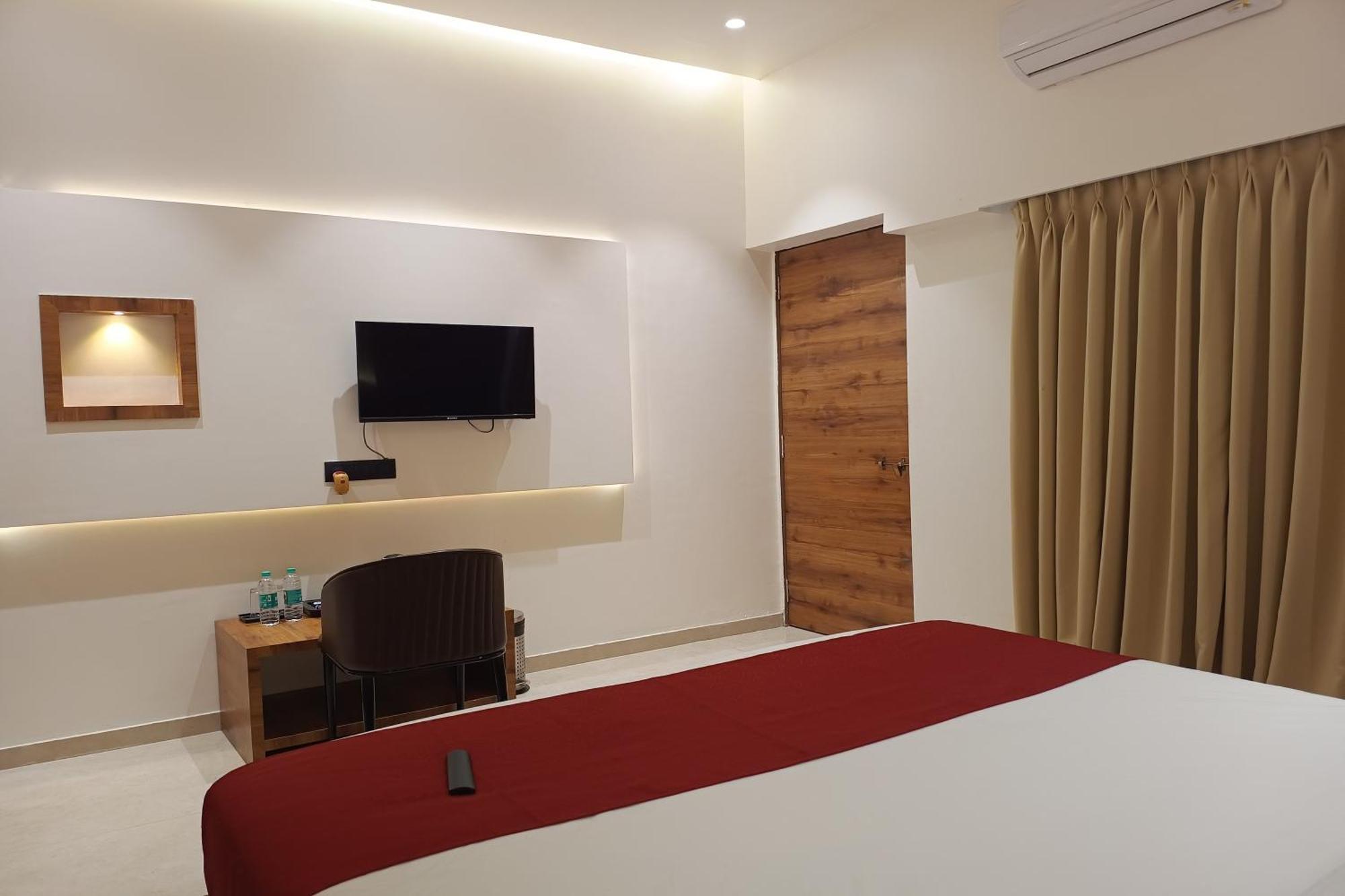 Madhav Residency Hotel & Banquet, Kalyan, Mumbai المظهر الخارجي الصورة