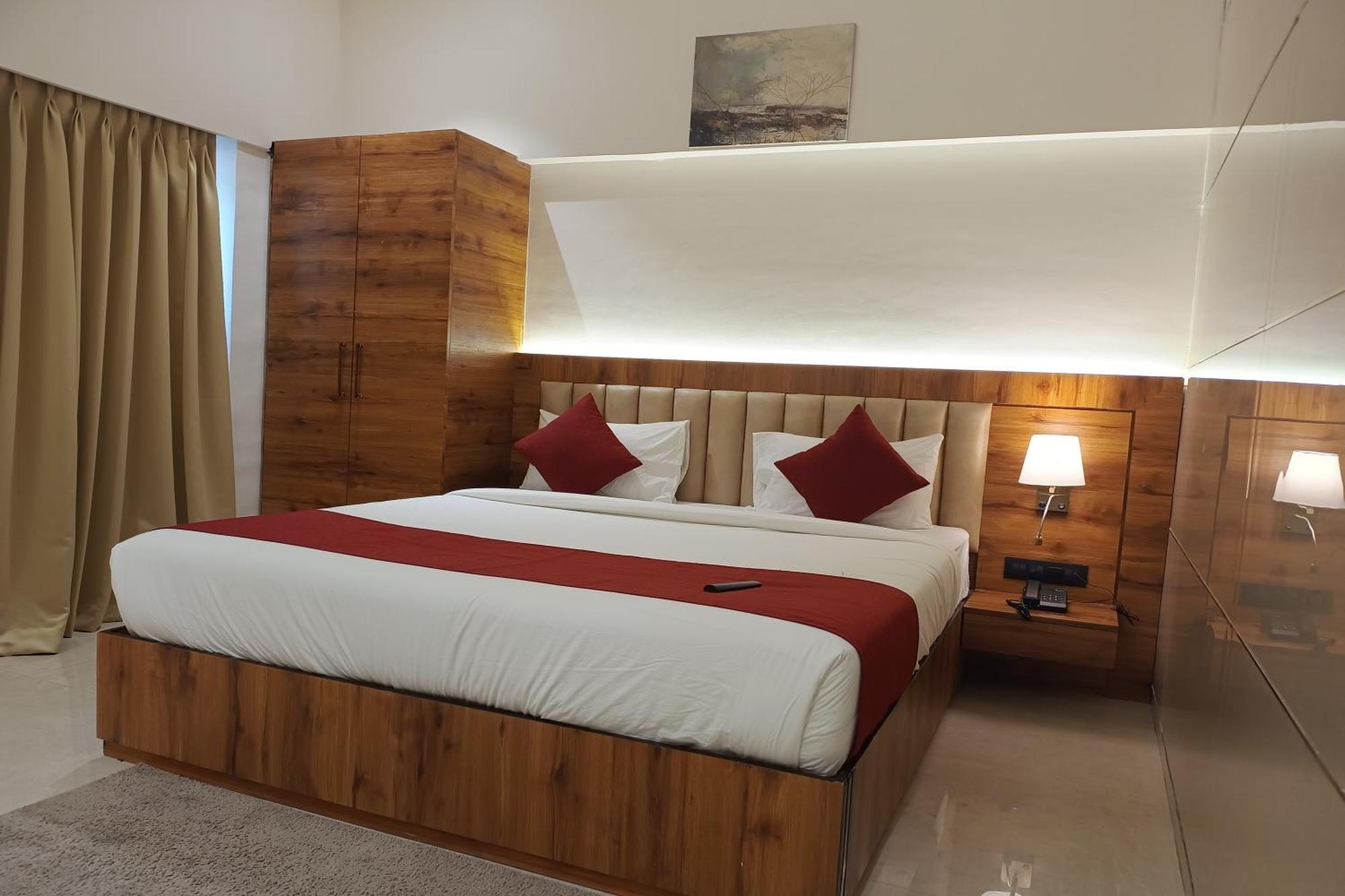 Madhav Residency Hotel & Banquet, Kalyan, Mumbai المظهر الخارجي الصورة